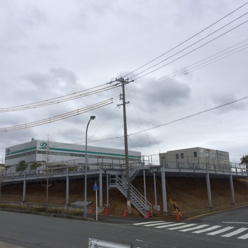 サンデン様　駐車場